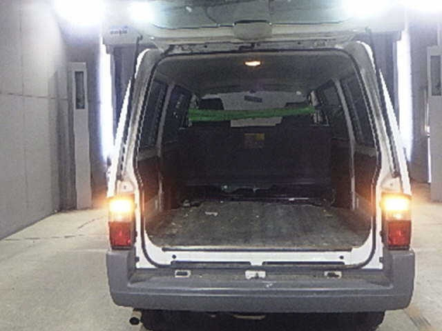MAZDA BONGO VAN 2012
