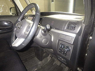 DAIHATSU TANTO 2017