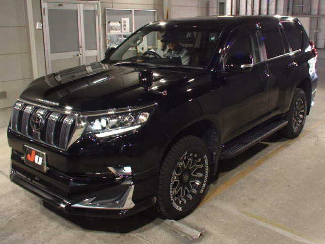 TOYOTA LAND CRUISER PRADO 2020