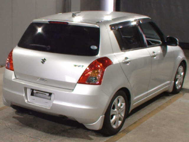 SUZUKI SWIFT 2010