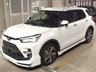 TOYOTA RAIZE 2020