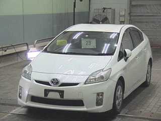 TOYOTA PRIUS 2010