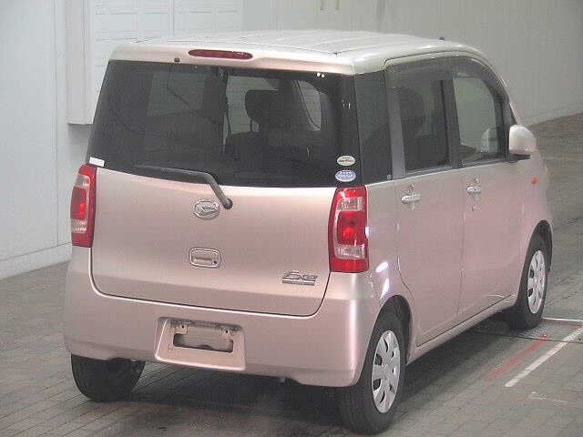 DAIHATSU TANTO EXE 2010