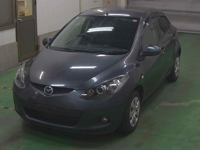 MAZDA DEMIO 2010