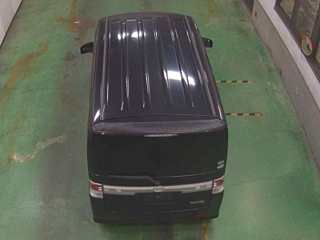 DAIHATSU TANTO 2010