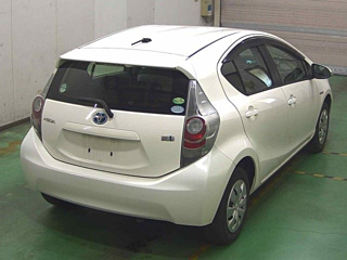 TOYOTA AQUA 2014