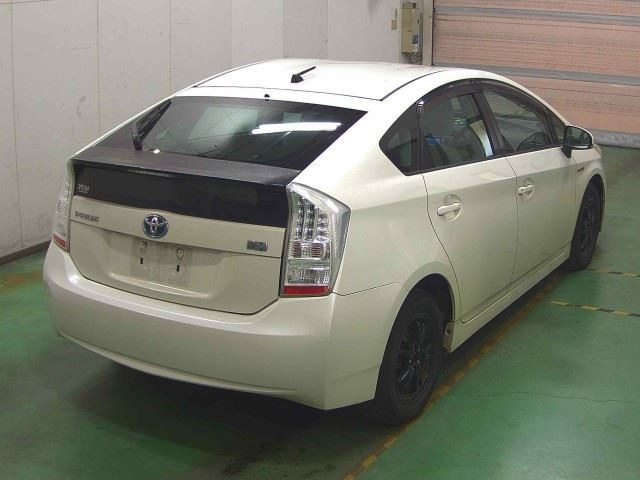 TOYOTA PRIUS 2010