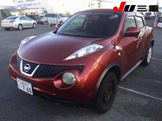NISSAN JUKE 2011