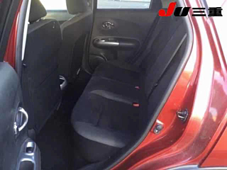 NISSAN JUKE 2011