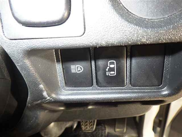 TOYOTA HIACE 2022