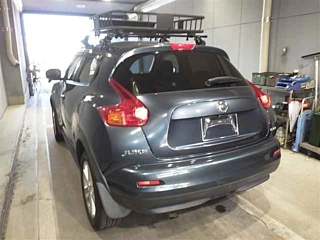 NISSAN JUKE 2012