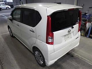 DAIHATSU MOVE 2015