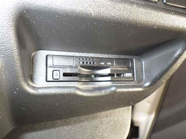 TOYOTA HIACE VAN 2016