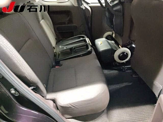 TOYOTA SPADE 2016