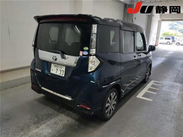 TOYOTA TANK 2016