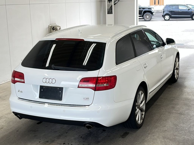 AUDI A6 2010