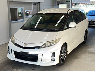 TOYOTA ESTIMA 2013