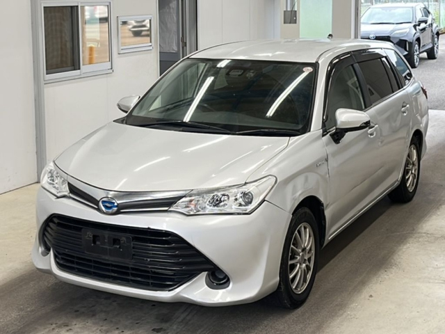 TOYOTA COROLLA FIELDER 2016