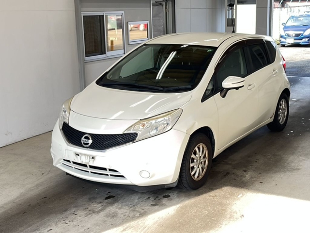 NISSAN NOTE 2015