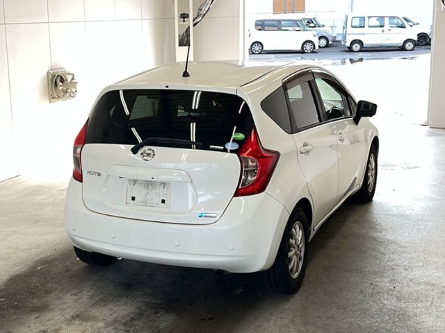 NISSAN NOTE 2015