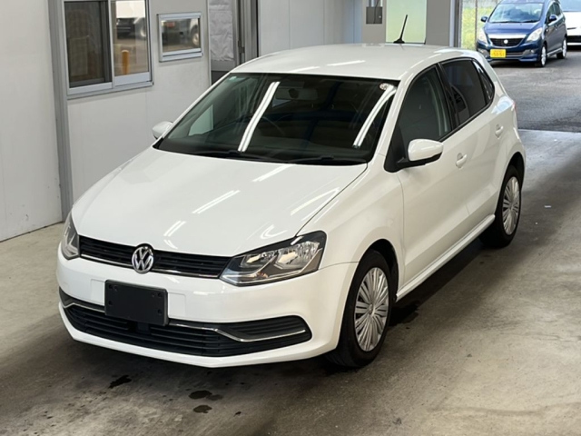 VOLKSWAGEN POLO 2014