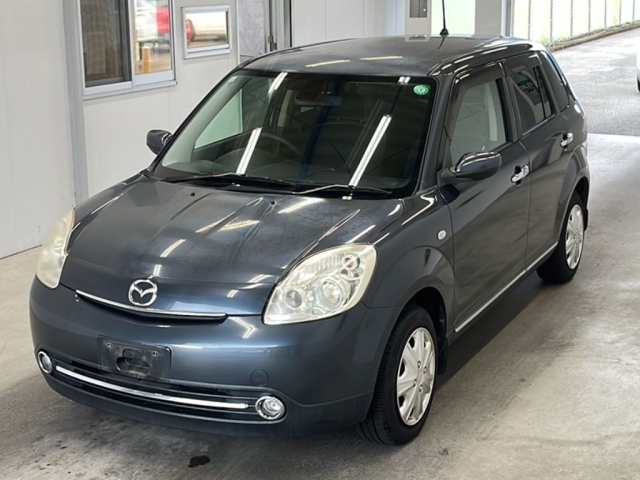 MAZDA VERISA 2011