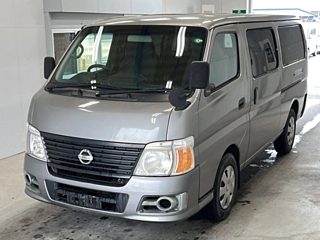 NISSAN CARAVAN 2011