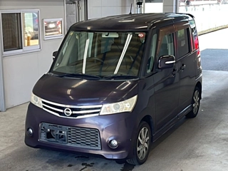 NISSAN ROOX 2010