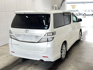 TOYOTA VELLFIRE 2011