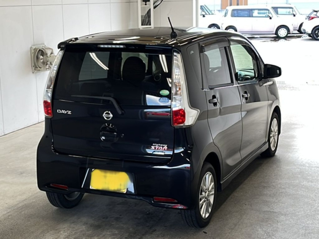 NISSAN DAYZ 2014