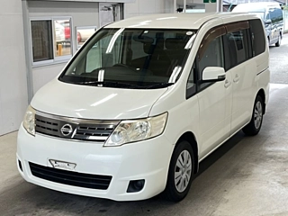 NISSAN SERENA 2010