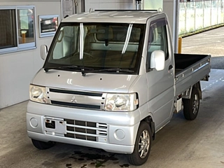 MITSUBISHI MINICAB TRUCK 2011
