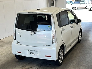 DAIHATSU MOVE 2014