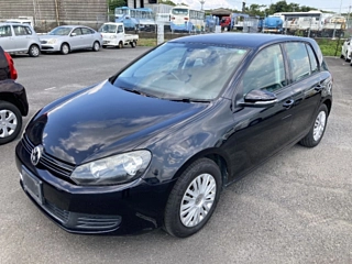 VOLKSWAGEN GOLF 2010