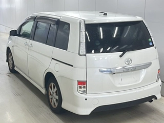 TOYOTA ISIS 2012
