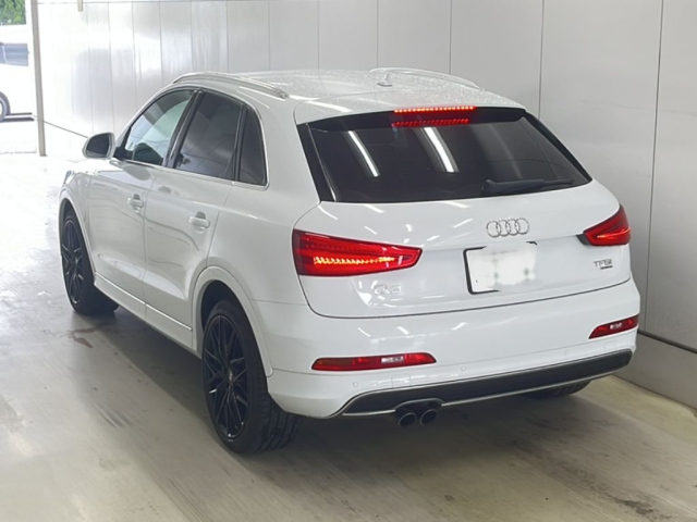 AUDI Q3 2015