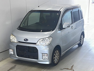 SUBARU LUCRA 2010