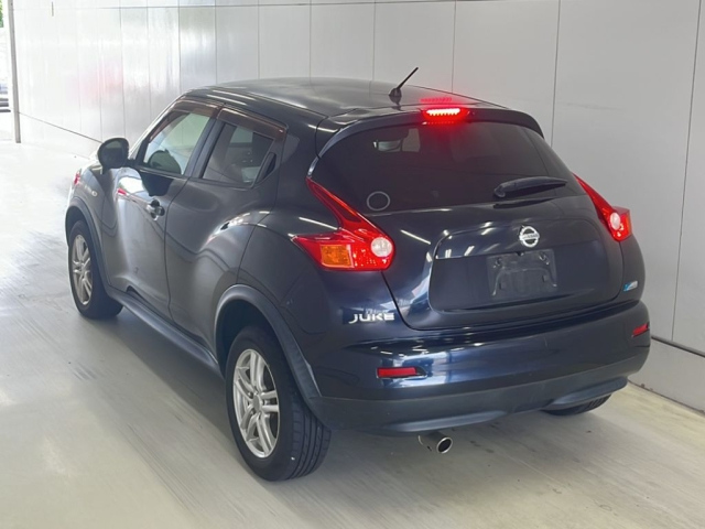 NISSAN JUKE 2013
