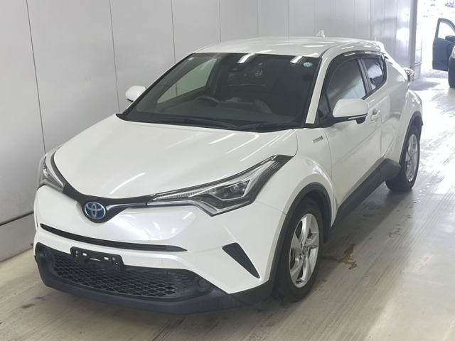 TOYOTA C-HR 2018