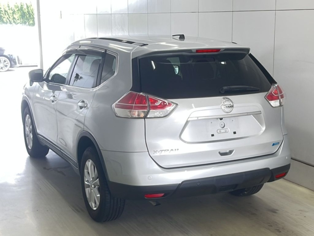 NISSAN X-TRAIL 2016