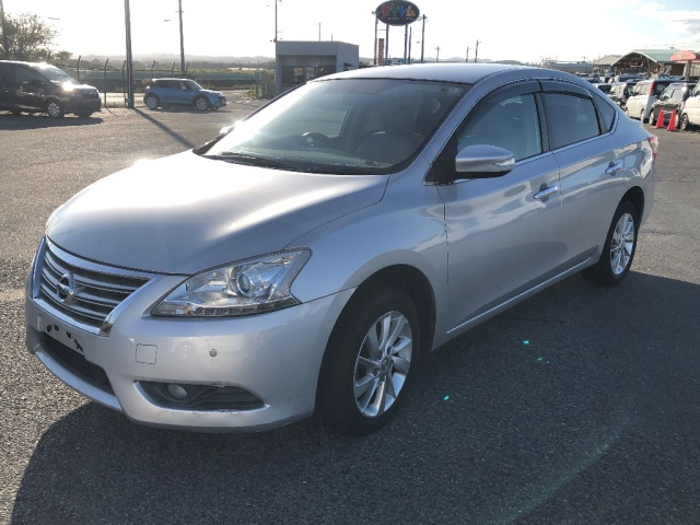 NISSAN SYLPHY 2014
