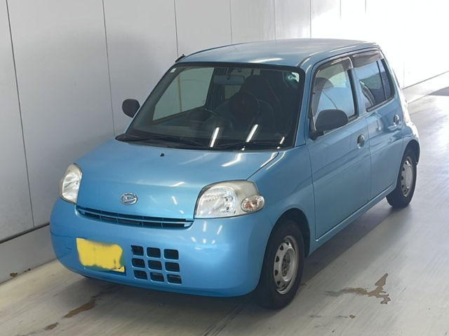 DAIHATSU ESSE 2011