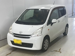 DAIHATSU MOVE 2011