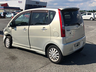 DAIHATSU MOVE 2010