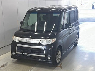 DAIHATSU TANTO 2011