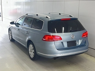 VOLKSWAGEN PASSAT VARIANT 2013