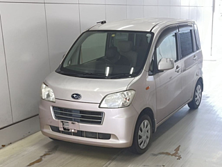 SUBARU LUCRA 2012