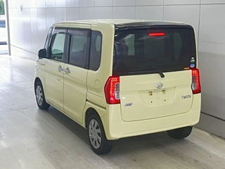 DAIHATSU TANTO 2014