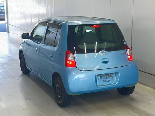 DAIHATSU ESSE 2011