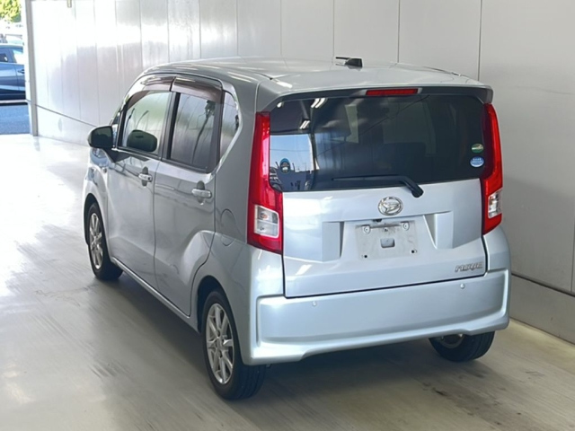 DAIHATSU MOVE 2016